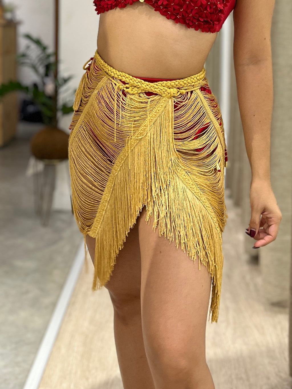 Falda Luxury Iris Corta dorado