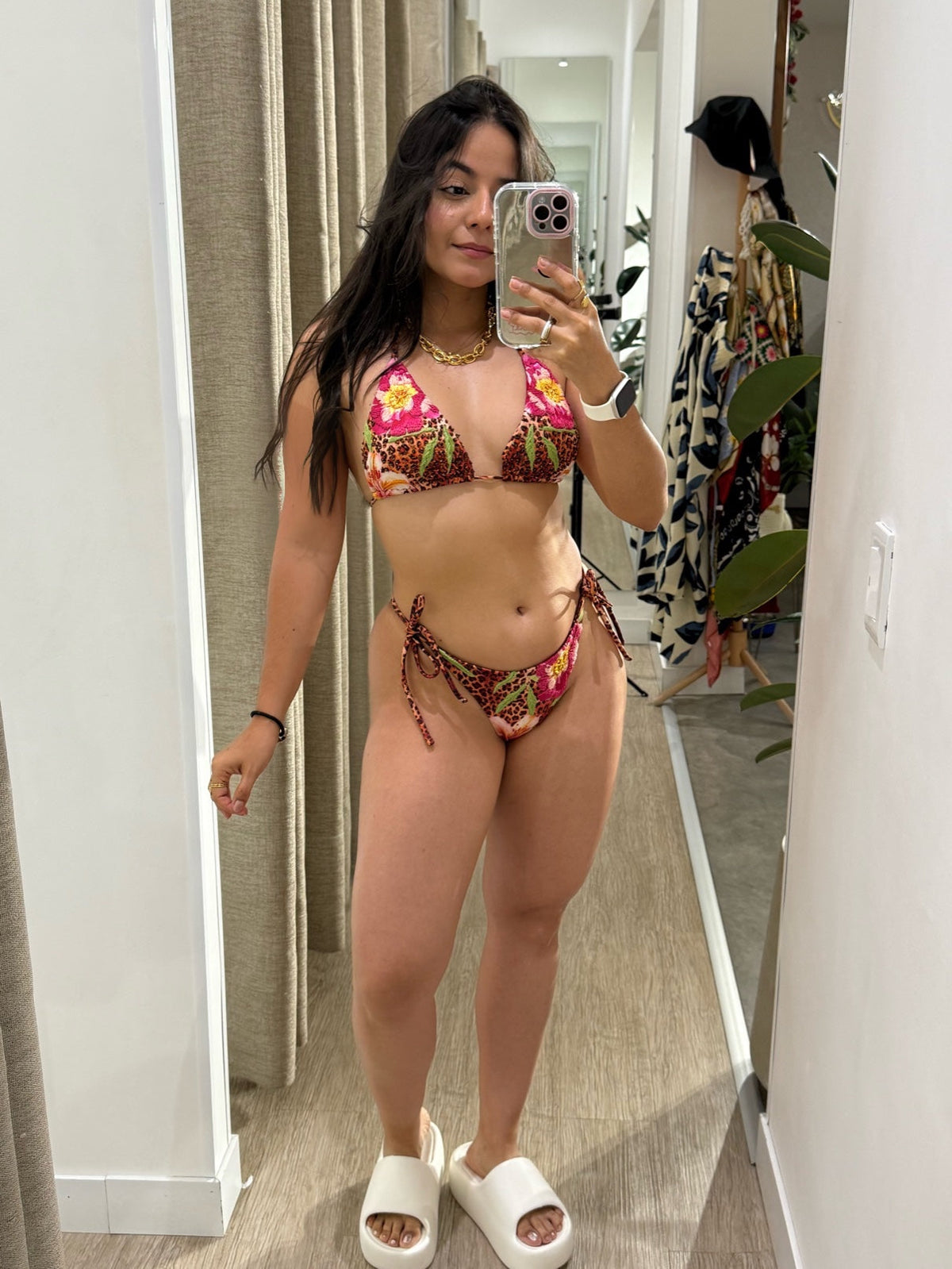 Bikini Bordado Flores Marrón