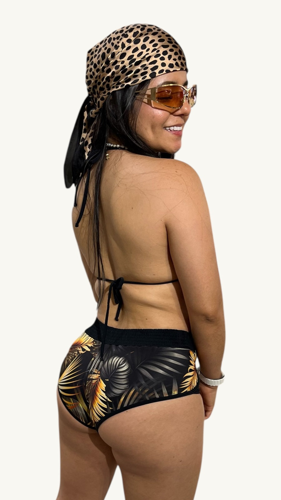Bikini Hilo + Short Negro
